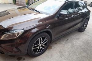 Mercedes GLA 2015