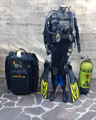 Attrezzatura da SUB completa