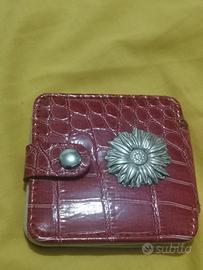 Piccolo specchietto da borsetta