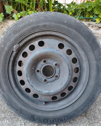 cerchi in ferro 5 fori  185/65 R15