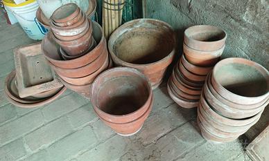 VASI IN TERRACOTTA 