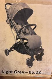 Passeggino leggero Trolley Me Chicco