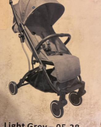 Passeggino leggero Trolley Me Chicco