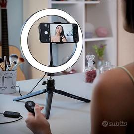 Ring Light con Treppiede e Telecomando