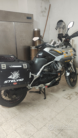 Moto Guzzi Stelvio 1200