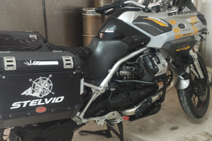 Moto Guzzi Stelvio 1200