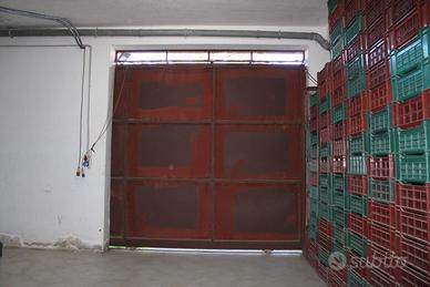 Locale uso deposito - ampia metratura