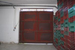 Locale uso deposito - ampia metratura