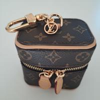 Louis Vuitton charme/ porta oggetti