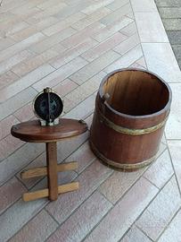 macchina zangola per il burro vintage in legno