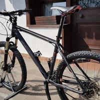 Bici Cube ruote 26 cambio XT