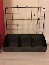 Mensola e bacheca in metallo