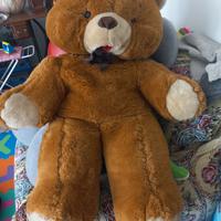Orso peluches gigante