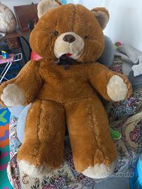 Orso peluches gigante