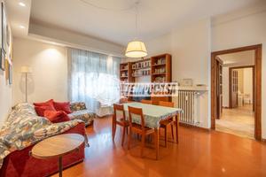 Appartamento a Roma Via Costantino 4 locali