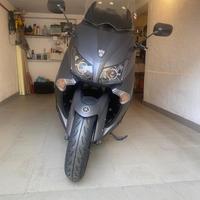 Yamaha TMAX 530