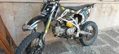 Pit bike 125