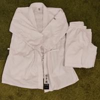 Kimono karate completo nuovo senza cartello bianco