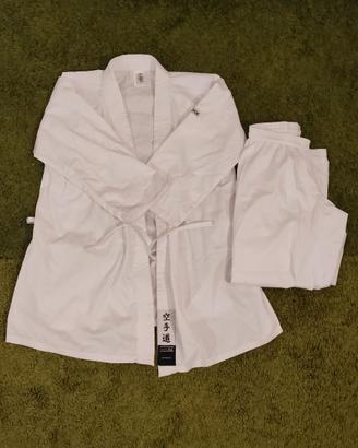 Kimono karate completo nuovo senza cartello bianco
