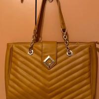 Borsa Avon