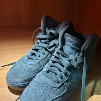 Nike belle