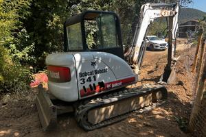 Miniescavatore usato BOBCAT 341