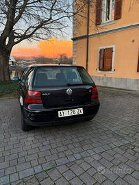 Golf 4