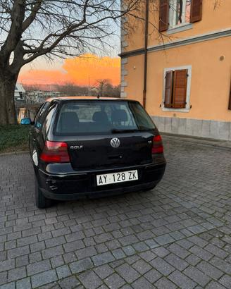 Golf 4