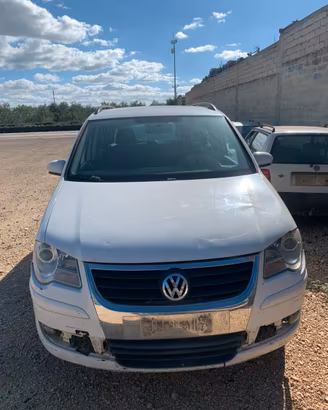 RICAMBI VOLKSWAGEN TOURAN 2.0 METANO ANNO:2007