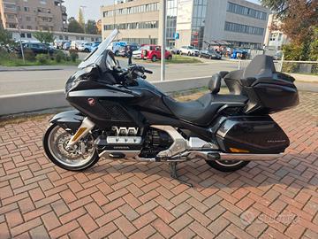 Honda GL 1800 TOUR DCT