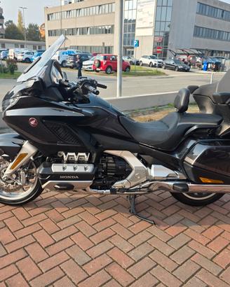 Honda GL 1800 TOUR DCT