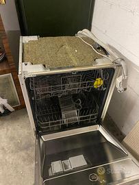 LAVASTOVIGLIE SIMENS