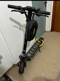 Monopattino dicati corse