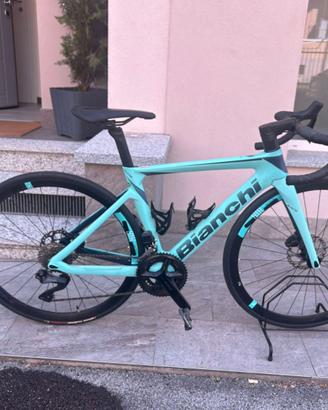 Bianchi oltre race