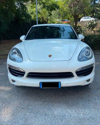 PORSCHE Cayenne 2ªs.'10-'18 - 2011