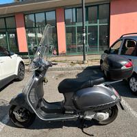 Vespa gts 200