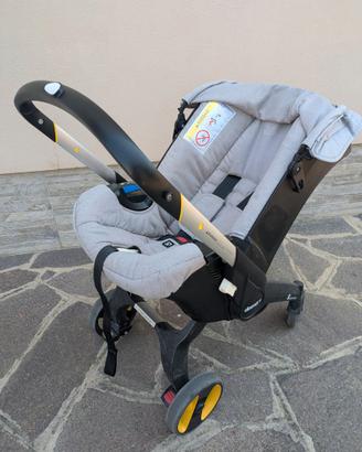 Doona |seggiolino auto e passeggino + base isofix