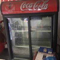 Vetrina frigo bar coca cola