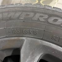 4 gomme invernali piu cerchi in lega