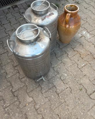 Vedo contenitori x olio e vino