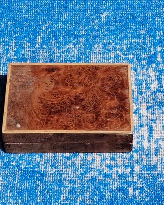 Scatola in legno antica 