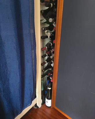 27 bottiglie di vino e liquore 