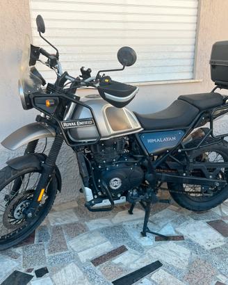 Royal enfield himalayan 411