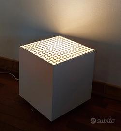 Cini & Nils cubo luce- Bettonica-Artemide-Flos