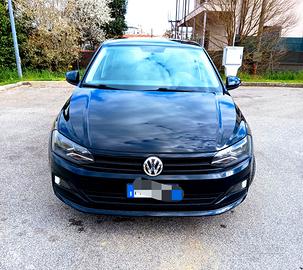 POLO 1.O MPI BUSINESS BLUE MOTION TECHNOLOGY