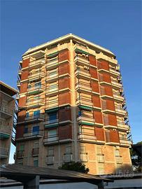 TRILOCALE FRONTE MARE