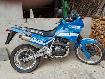 Suzuki DR650