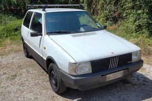 fiat uno