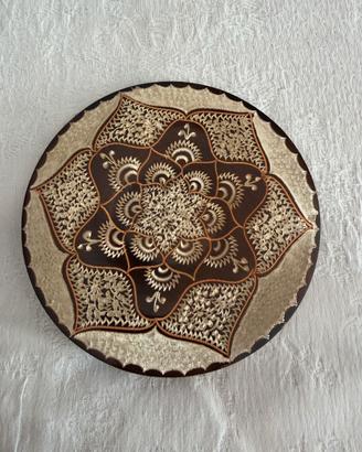 Piatto decorativo turco in rame cesellato a mano