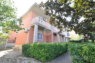 VILLA SINGOLA A ROMA
